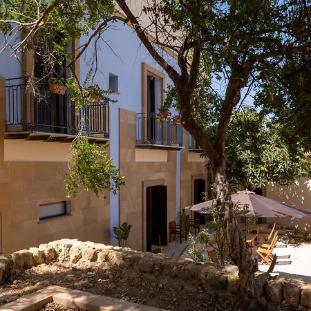 Amoroso - Ospitalita Mediterranea 4*