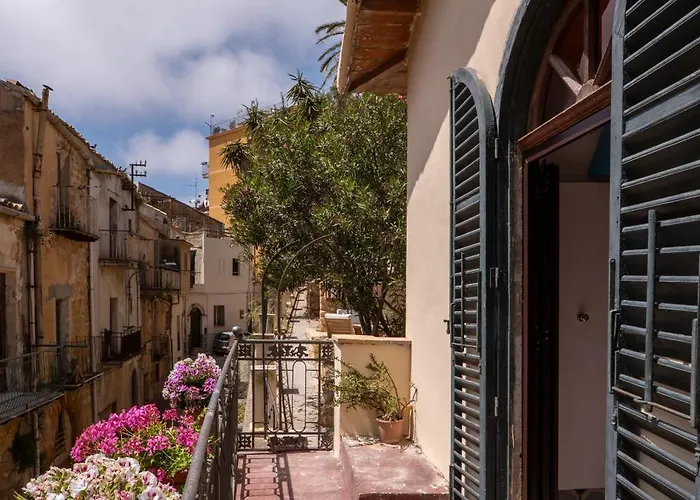 Amoroso - Ospitalita Mediterranea Gasthuis 4*