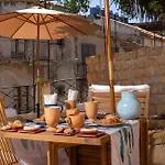 Pensjonat Amoroso - Ospitalita Mediterranea 4*