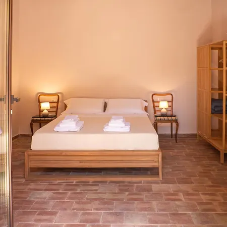 Pensión Amoroso - Ospitalita Mediterranea 4*