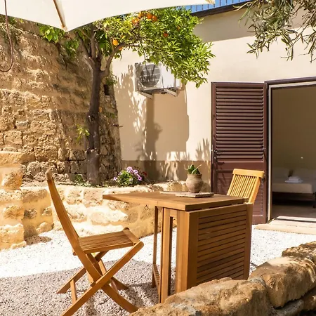 Amoroso - Ospitalita Mediterranea * Agrigento