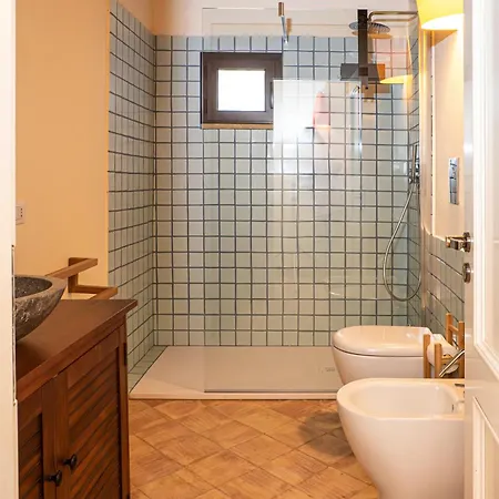 Amoroso - Ospitalita Mediterranea