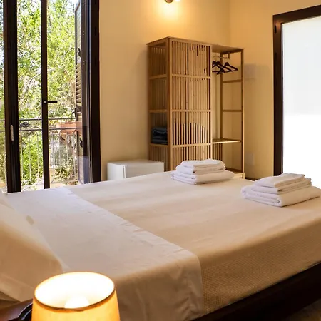 Pensión Amoroso - Ospitalita Mediterranea