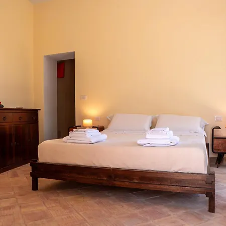 Amoroso - Ospitalita Mediterranea Pensión Agrigento