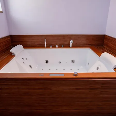 Amoroso - Ospitalita Mediterranea Pensión Agrigento