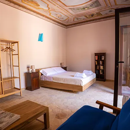 Amoroso - Ospitalita Mediterranea Pensión Agrigento