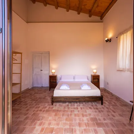 Pensión Amoroso - Ospitalita Mediterranea 4*