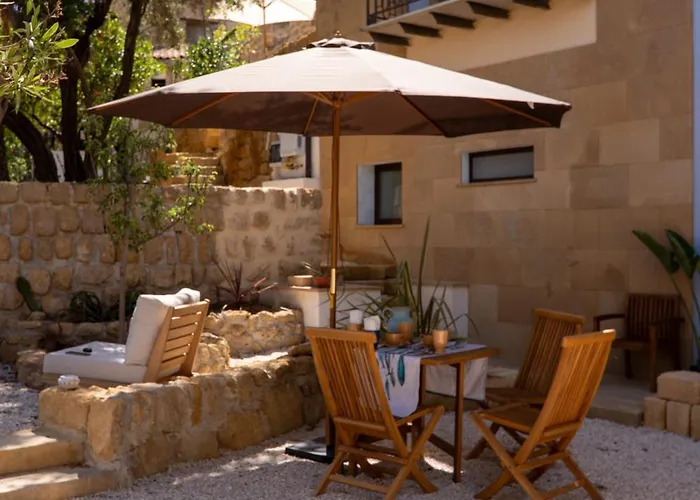 Amoroso - Ospitalita Mediterranea Agrigento