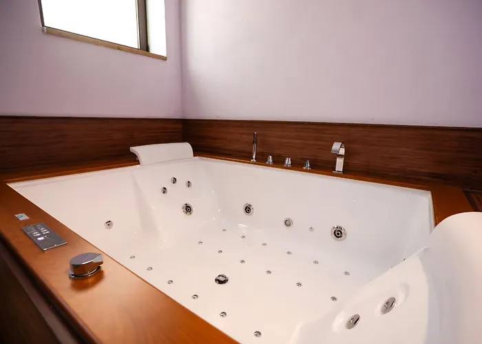 Amoroso - Ospitalita Mediterranea